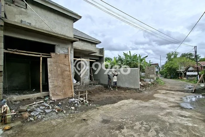 Rumah Modern Minimalis 3 Kamar Bisa Langsung Pindah di Berbah Rumah Modern Minimalis 3 Kamar Bisa Langsung Pindah di Berbah