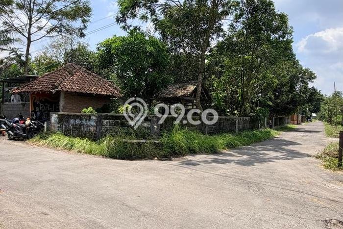 Tanah di Mlati, Sleman Luas 1133m2 Dijual Segera Tanah di Mlati, Sleman Luas 1133m2 Dijual Segera