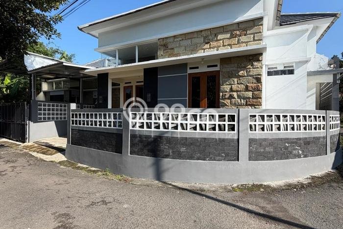 Hunian Cantik Modern Lb 80m2 di Sleman, Sleman Hunian Cantik Modern Lb 80m2 di Sleman, Sleman