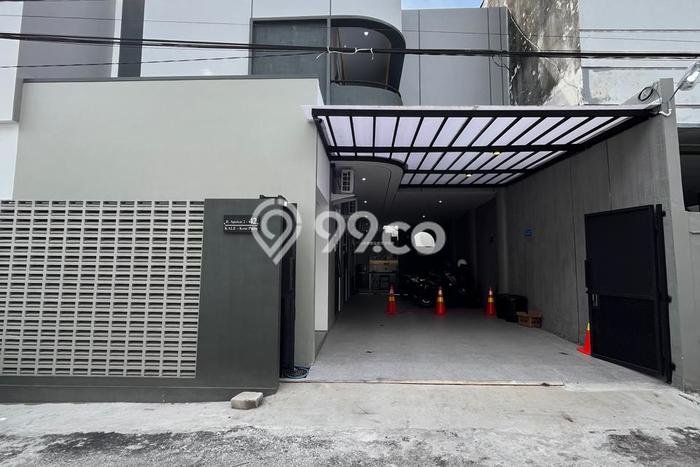 Cocok Untuk Investasi! Dijual Kost di Condong Catur 13 Kamar Cocok Untuk Investasi! Dijual Kost di Condong Catur 13 Kamar