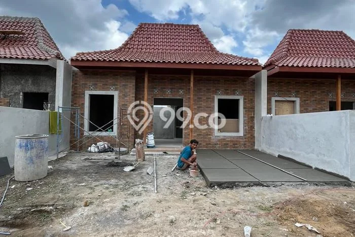 Rumah Budget Favorit Siap Huni Area Turi LT 80m2 Rumah Budget Favorit Siap Huni Area Turi LT 80m2