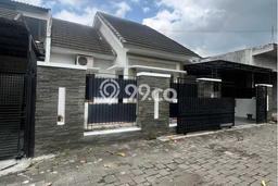 HARGA SPECIAL! Rumah Strategis di Berbah, Luas 124m² LB 100m² HARGA SPECIAL! Rumah Strategis di Berbah, Luas 124m² LB 100m²