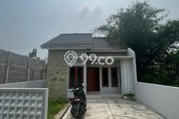 Rumah di Sleman, Sleman, LT 100m² LB 58m² Rumah di Sleman, Sleman, LT 100m² LB 58m²