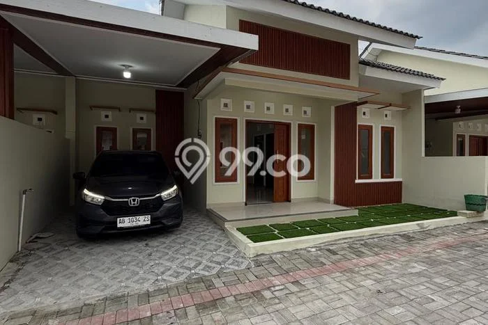 For Sale Rumah 3 Kamar Lokasi Ideal Bagus dan Strategis di Kalasan For Sale Rumah 3 Kamar Lokasi Ideal Bagus dan Strategis di Kalasan