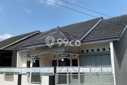 PROPERTI UNGGULAN! Rumah Strategis di Condong Catur, LT 125m² Bangunan 115m² PROPERTI UNGGULAN! Rumah Strategis di Condong Catur, LT 125m² Bangunan 115m²