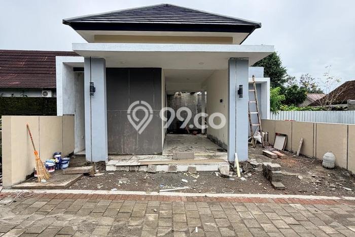 Jual Rumah Strategis Bagus Punya 2 KT di Kalasan Sleman SHM Jual Rumah Strategis Bagus Punya 2 KT di Kalasan Sleman SHM