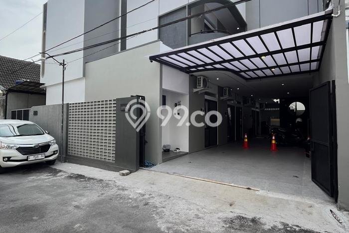 Cocok Untuk Investasi! Dijual Kost di Condong Catur 13 Kamar Cocok Untuk Investasi! Dijual Kost di Condong Catur 13 Kamar