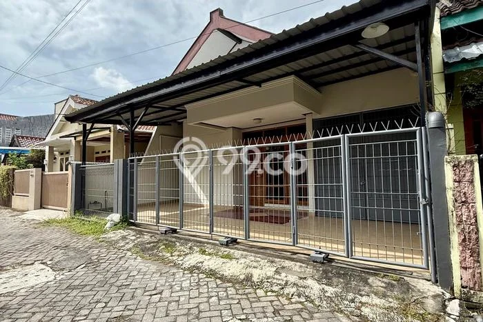 Hunian Cantik Modern Lb 84m2 di Umbulharjo, Yogyakarta Hunian Cantik Modern Lb 84m2 di Umbulharjo, Yogyakarta