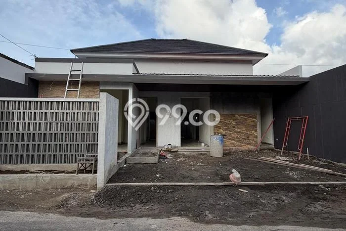 Jual Rumah Favorit Siap Huni LB 120m2 di Kalasan, Sleman Jual Rumah Favorit Siap Huni LB 120m2 di Kalasan, Sleman