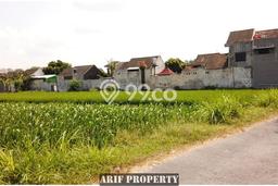PROSPEKTIF! Tanah di Prambanan, Luas 134m², Area Berkembang PROSPEKTIF! Tanah di Prambanan, Luas 134m², Area Berkembang