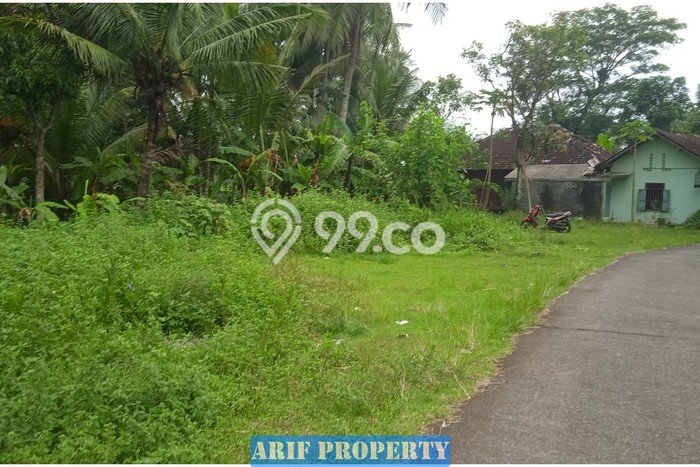 Tanah Lokasi Strategis Kawasan Pengasih, Luas 138m², Akses ke Fasilitas Umum Tanah Lokasi Strategis Kawasan Pengasih, Luas 138m², Akses ke Fasilitas Umum