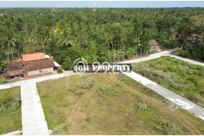 Dijual Tanah di Ngombol, Luas 141m², Dekat Fasilitas Umum Dijual Tanah di Ngombol, Luas 141m², Dekat Fasilitas Umum