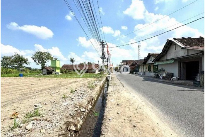 Tanah Investasi Dijual di Yogyakarta Punya Luas 169m2 Tanah Investasi Dijual di Yogyakarta Punya Luas 169m2