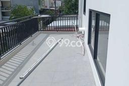 Unit Kost Dijual di Kelapa Gading dengan 16 Kamar Tidur & Luas Bangunan 200m2 Unit Kost Dijual di Kelapa Gading dengan 16 Kamar Tidur & Luas Bangunan 200m2