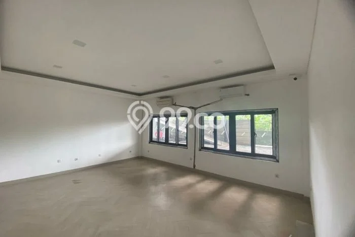 Lokasi Strategis! Dijual Gudang Bisnis di Semarang Barat, Semarang Kondisi Baik Lokasi Strategis! Dijual Gudang Bisnis di Semarang Barat, Semarang Kondisi Baik