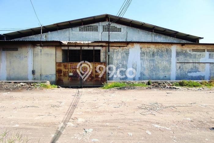 LOKASI PREMIUM! Gudang di Genuk, Luas 1000m2m², Jalan Utama, Kawasan Komersial LOKASI PREMIUM! Gudang di Genuk, Luas 1000m2m², Jalan Utama, Kawasan Komersial