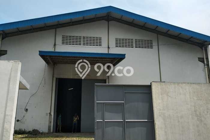 Unit Gudang disewakan di Semarang Barat Semarang dengan LT 1000m2 / LB 800m2 Unit Gudang disewakan di Semarang Barat Semarang dengan LT 1000m2 / LB 800m2
