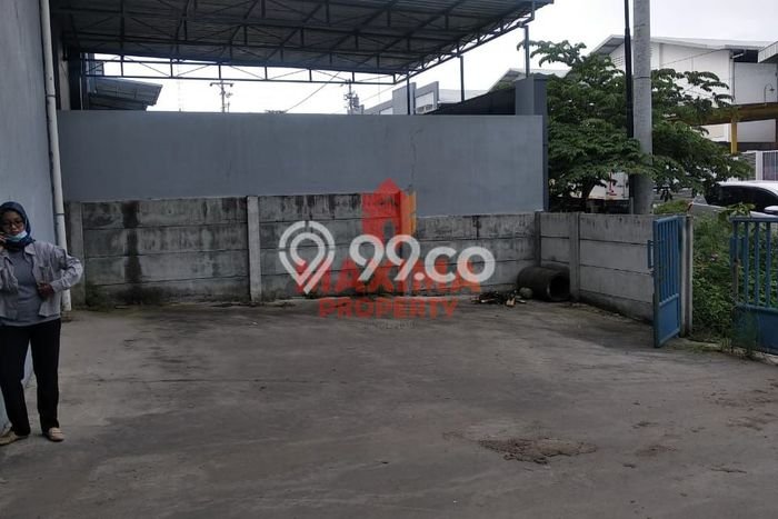 Unit Gudang disewakan di Semarang Barat Semarang dengan LT 2000m2 / LB 1560m2 Unit Gudang disewakan di Semarang Barat Semarang dengan LT 2000m2 / LB 1560m2