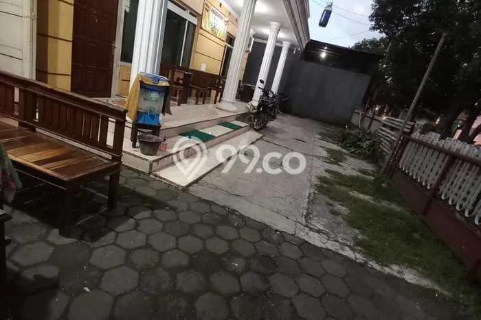 Hot Offer Hunian Mewah Ideal dan Luas di Peterongan, Semarang Hot Offer Hunian Mewah Ideal dan Luas di Peterongan, Semarang