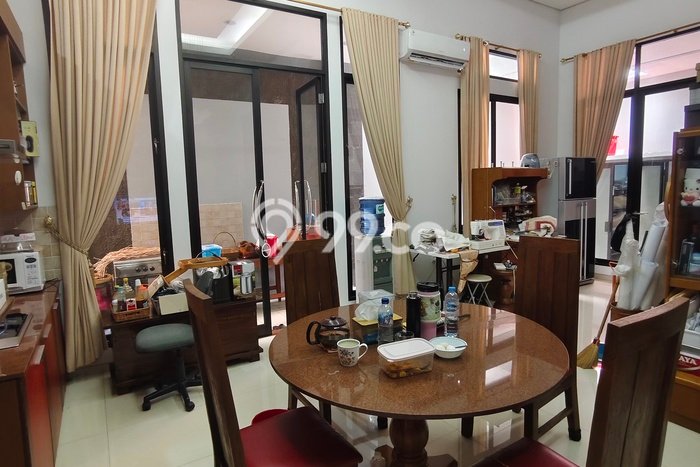 Jual Rumah Luas Elegan Dengan View Eksklusif di Sunter, Jakarta Utara Jual Rumah Luas Elegan Dengan View Eksklusif di Sunter, Jakarta Utara