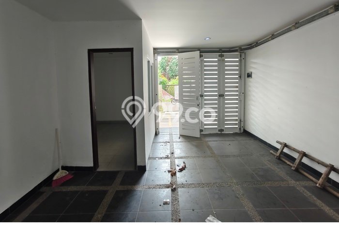 Hunian Mewah LB 250m2 Siap Pakai Desain Elegan di Sunter, Jakarta Utara Hunian Mewah LB 250m2 Siap Pakai Desain Elegan di Sunter, Jakarta Utara