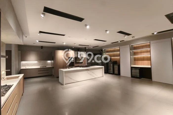 Untuk Dijual! Ruko di Slipi Jakarta Barat LT 534m2 / LB 665m2 Kawasan Strategis Untuk Dijual! Ruko di Slipi Jakarta Barat LT 534m2 / LB 665m2 Kawasan Strategis