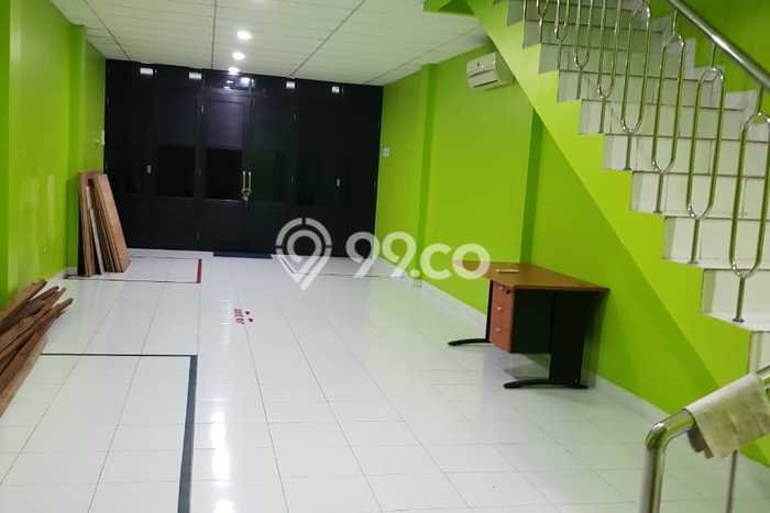Dijual Ruko Area Bisnis Kawasan Duren Sawit, Luas 234m2m², Jalan Raya Dijual Ruko Area Bisnis Kawasan Duren Sawit, Luas 234m2m², Jalan Raya