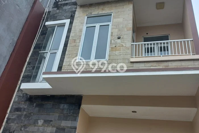 Lokasi terbaik! Rumah siap pakai dikontrakkan di Cinere LB 110m2 Lokasi terbaik! Rumah siap pakai dikontrakkan di Cinere LB 110m2