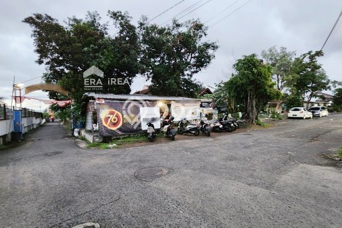 Lahan untuk Dijual Lokasi Tegalrejo, Yogyakarta Luas 453m2 SHM Lahan untuk Dijual Lokasi Tegalrejo, Yogyakarta Luas 453m2 SHM