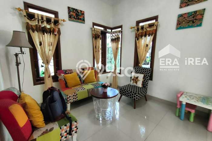 Dijual Cepat Rumah Bagus Siap Huni LB 179m2 di Kalasan, Sleman Dijual Cepat Rumah Bagus Siap Huni LB 179m2 di Kalasan, Sleman