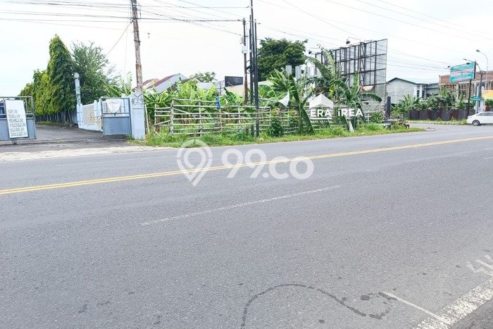 Kavling Tanah di Colomadu Dijual Luas 2245m2 Legalitas SHM Kavling Tanah di Colomadu Dijual Luas 2245m2 Legalitas SHM