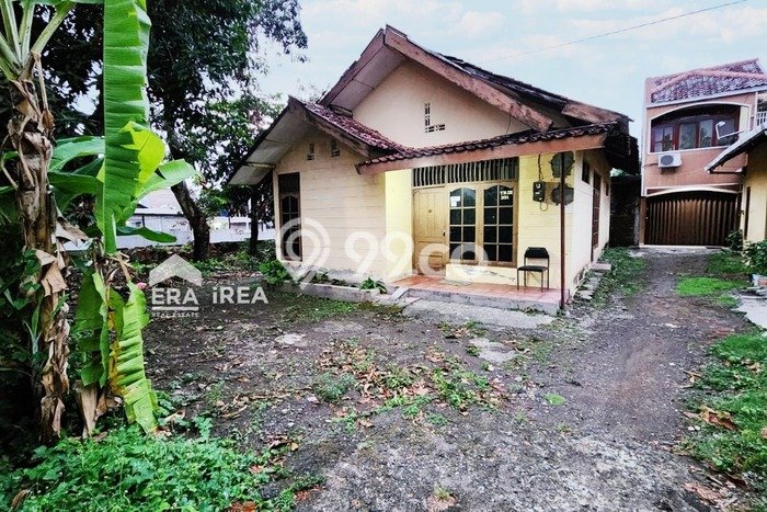 Lahan untuk Dijual Lokasi Tegalrejo, Yogyakarta Luas 453m2 SHM Lahan untuk Dijual Lokasi Tegalrejo, Yogyakarta Luas 453m2 SHM
