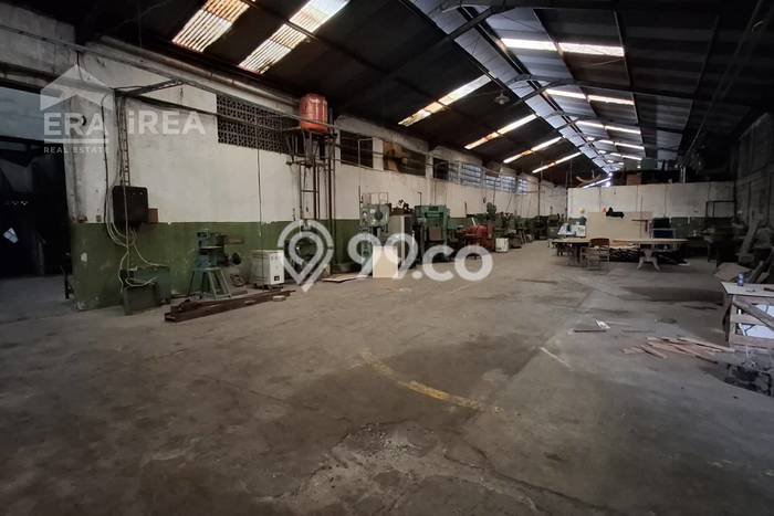 Gudang Dijual Lokasi Stratagis di Umbulharjo Yogyakarta Cocok untuk Bisnis Gudang Dijual Lokasi Stratagis di Umbulharjo Yogyakarta Cocok untuk Bisnis