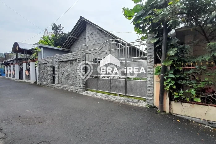 Siap Huni Rumah Minimalis & Modern LB 150m2 di Boyolali Kota Siap Huni Rumah Minimalis & Modern LB 150m2 di Boyolali Kota