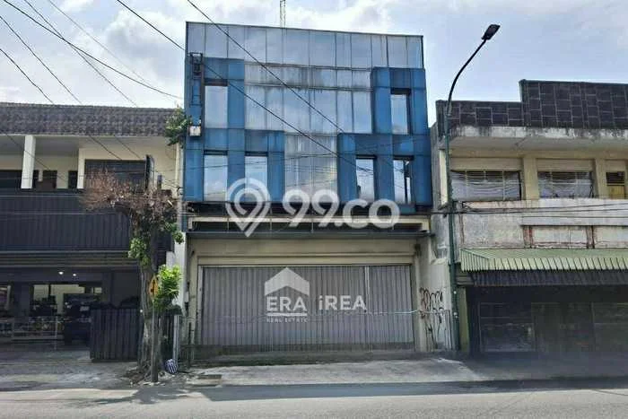 Untuk Disewa Ruko di Gondomanan Yogyakarta LT 476m2, LB 275m2 Untuk Disewa Ruko di Gondomanan Yogyakarta LT 476m2, LB 275m2