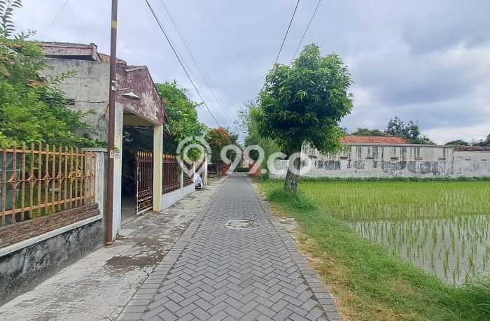 Tanah Dijual Lokasi Kotagede, Yogyakarta dengan Luas Tanah 148m2 dan Status SHM Tanah Dijual Lokasi Kotagede, Yogyakarta dengan Luas Tanah 148m2 dan Status SHM