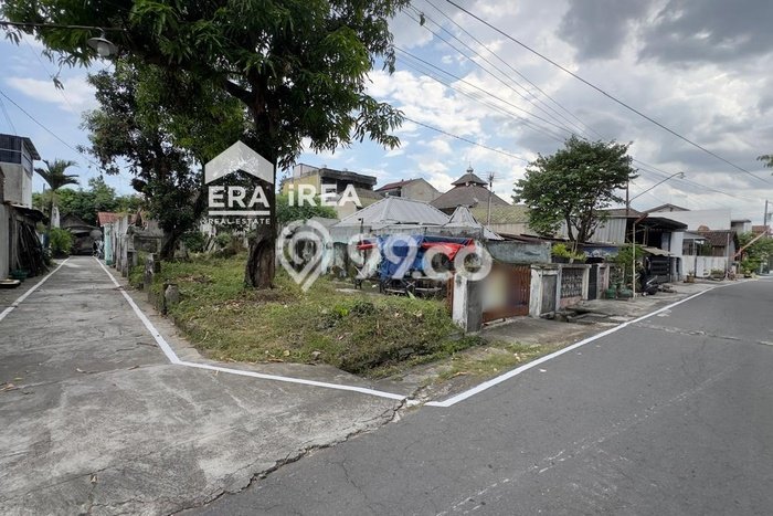 Tanah Dijual Lokasi Serengan, Surakarta Luas 377m2 Legalitas Aman Tanah Dijual Lokasi Serengan, Surakarta Luas 377m2 Legalitas Aman