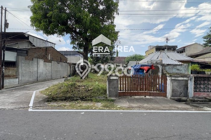 Tanah Dijual Lokasi Serengan, Surakarta Luas 377m2 Legalitas Aman Tanah Dijual Lokasi Serengan, Surakarta Luas 377m2 Legalitas Aman
