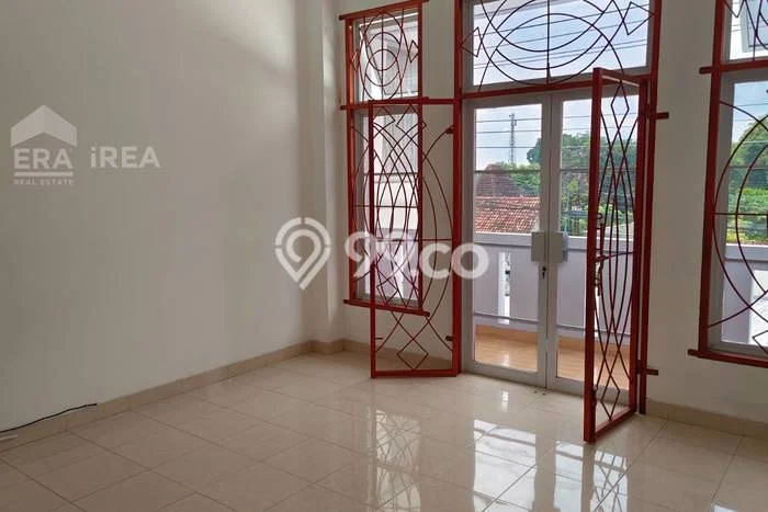 Ruko bagus disewakan di Ngampilan Yogyakarta dengan LB 250m2 harga sewa terbaik Ruko bagus disewakan di Ngampilan Yogyakarta dengan LB 250m2 harga sewa terbaik