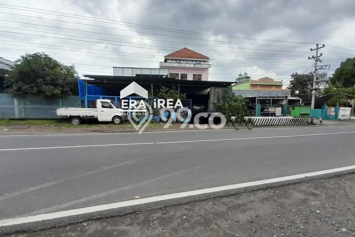 Unit Komersial Dijual di Gondangrejo Karanganyar 20m2 Unit Komersial Dijual di Gondangrejo Karanganyar 20m2