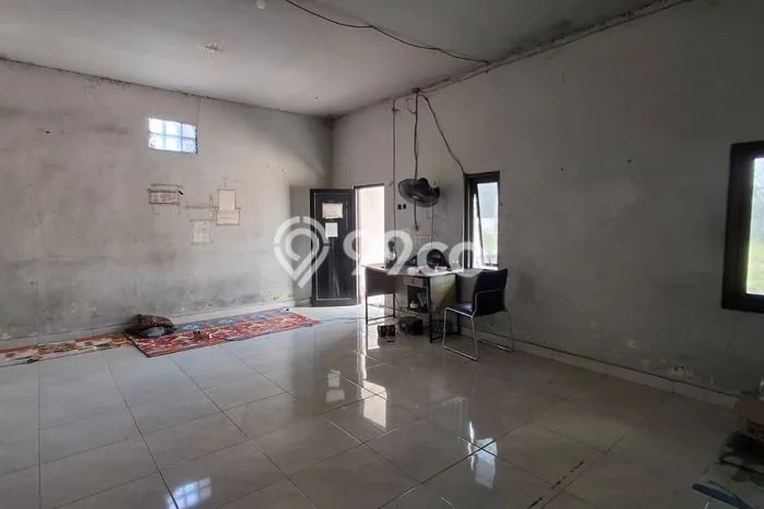 Unit Gudang Disewa Lokasi Klaten Tengah, Klaten Spesifikasi Luas Bangunan 700m2 Unit Gudang Disewa Lokasi Klaten Tengah, Klaten Spesifikasi Luas Bangunan 700m2