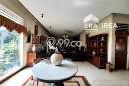 Dijual Rumah Premium dengan Fasilitas Sekitar Lengkap di Laweyan, Solo Dijual Rumah Premium dengan Fasilitas Sekitar Lengkap di Laweyan, Solo