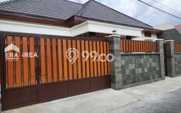 Hot Offer Hunian Premium Ideal dan Luas di Banjarsari, Solo Hot Offer Hunian Premium Ideal dan Luas di Banjarsari, Solo