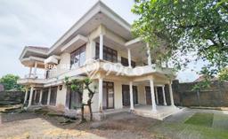 Disewakan Segera Rumah Kondisi Baik di Area Laweyan, Solo Disewakan Segera Rumah Kondisi Baik di Area Laweyan, Solo