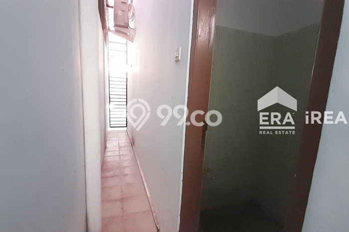 Jual Rumah Bagus Siap Huni LB 80m2 di Colomadu, Karanganyar Jual Rumah Bagus Siap Huni LB 80m2 di Colomadu, Karanganyar