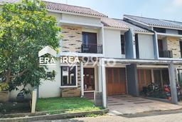 Jual Rumah Favorit Siap Huni LB 230m2 di Colomadu, Karanganyar Jual Rumah Favorit Siap Huni LB 230m2 di Colomadu, Karanganyar