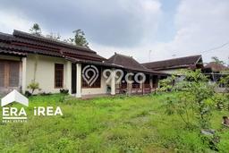 Hunian Elit LB 200m2 Siap Huni Desain Elegan di Pulisen, Boyolali Hunian Elit LB 200m2 Siap Huni Desain Elegan di Pulisen, Boyolali
