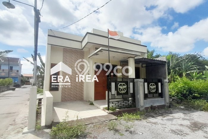 Rumah Nyaman dengan 2 Kamar Tidur dan 1 Kamar Mandi di Kawasan Gatak, Sukoharjo Rumah Nyaman dengan 2 Kamar Tidur dan 1 Kamar Mandi di Kawasan Gatak, Sukoharjo