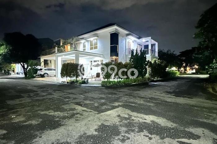 Rumah Luxury Modern Tanpa Renovasi di Jatiwarna Bekasi Rumah Luxury Modern Tanpa Renovasi di Jatiwarna Bekasi