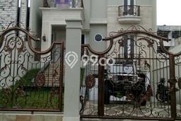 Rumah Mewah LB 580m2 Siap Pakai Desain Elegan di Otista, Jakarta Timur Rumah Mewah LB 580m2 Siap Pakai Desain Elegan di Otista, Jakarta Timur
